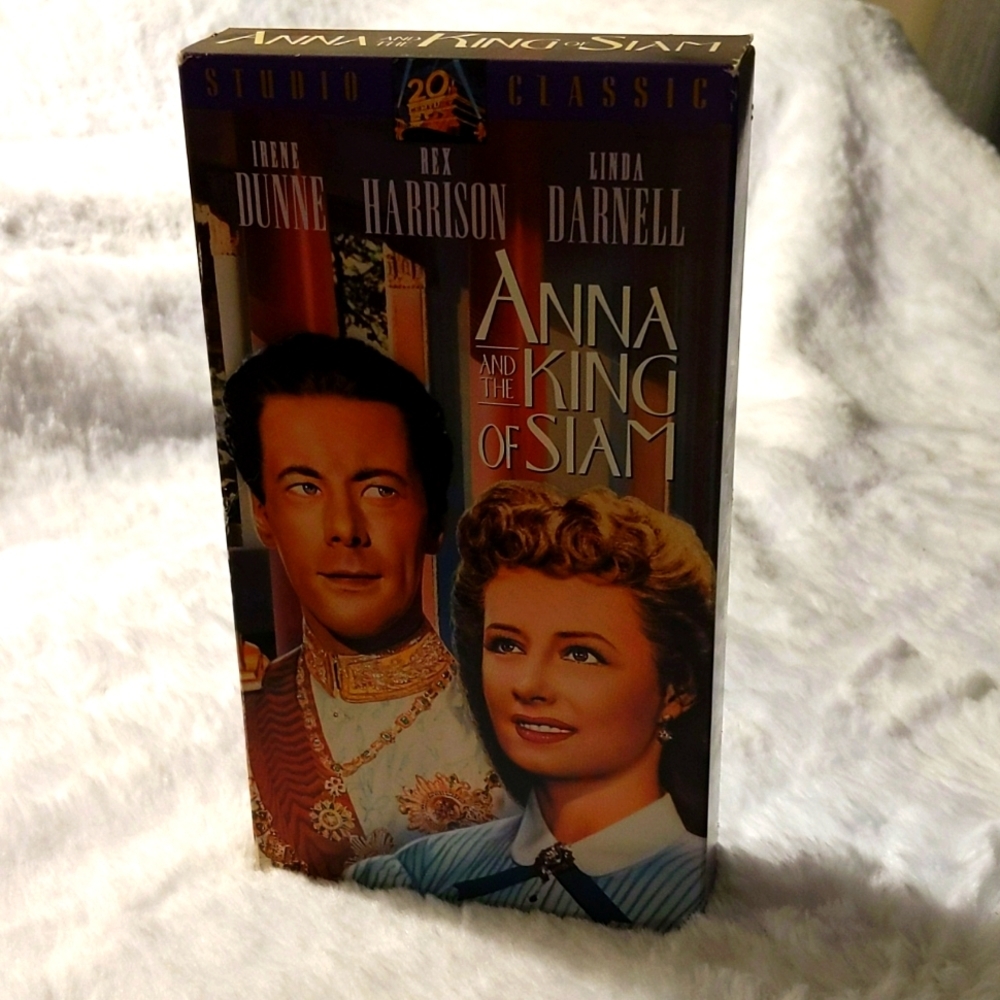 💵2/$10 Bundle and Save💵 VHS| The King and I Musical